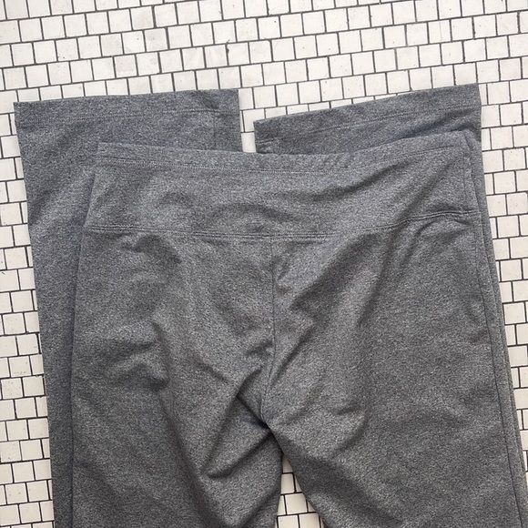 Vintage American Eagle exercise flare pants - Picture 5 of 5